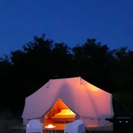 Glamping At An In The Vineyard Casa vacanze